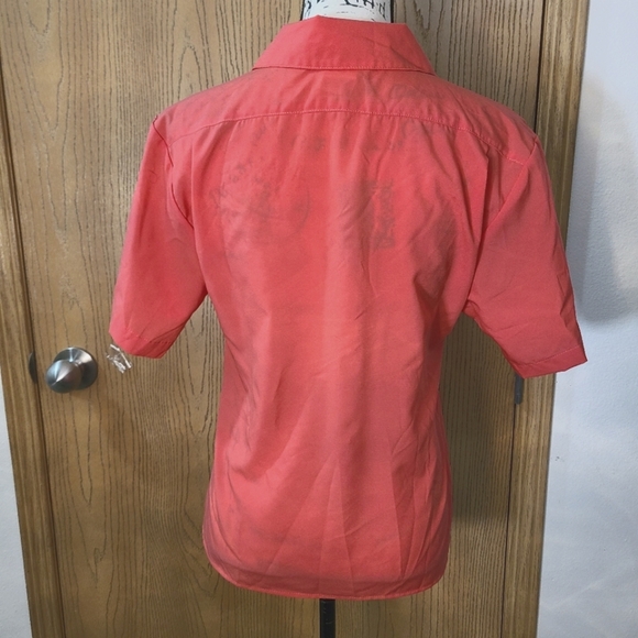 That's Me Vintage 90s Button Up Rose Embroidered Coral Top - Picture 2 of 3